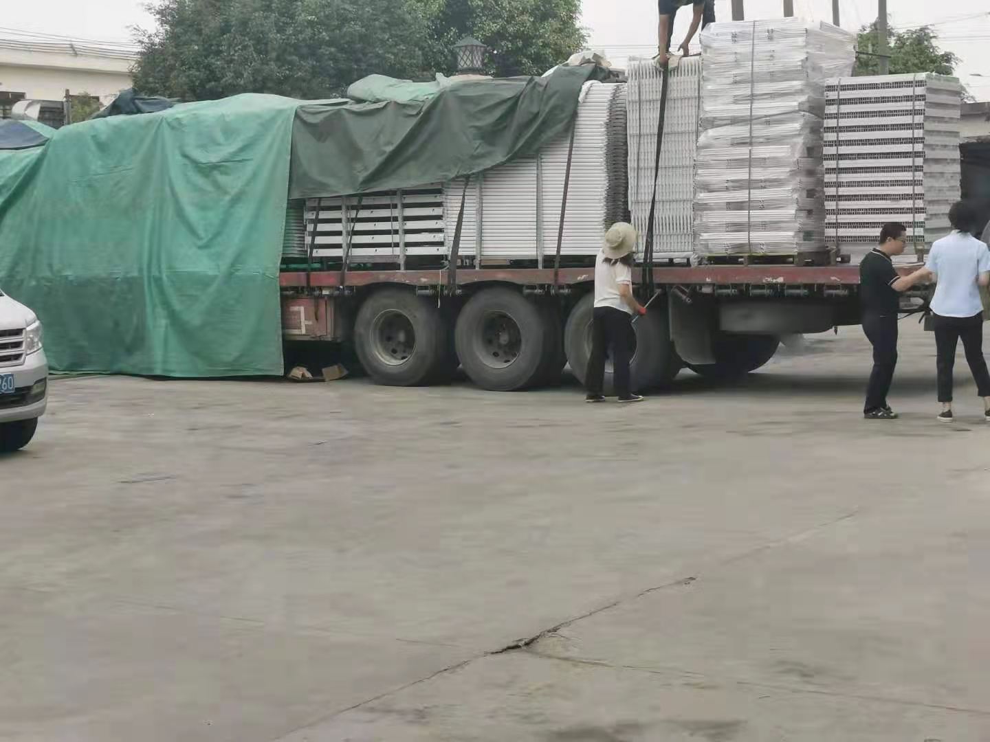 東莞鐵床廠材料的進(jìn)貨過(guò)程 東莞鐵床廠材料的進(jìn)貨過(guò)程