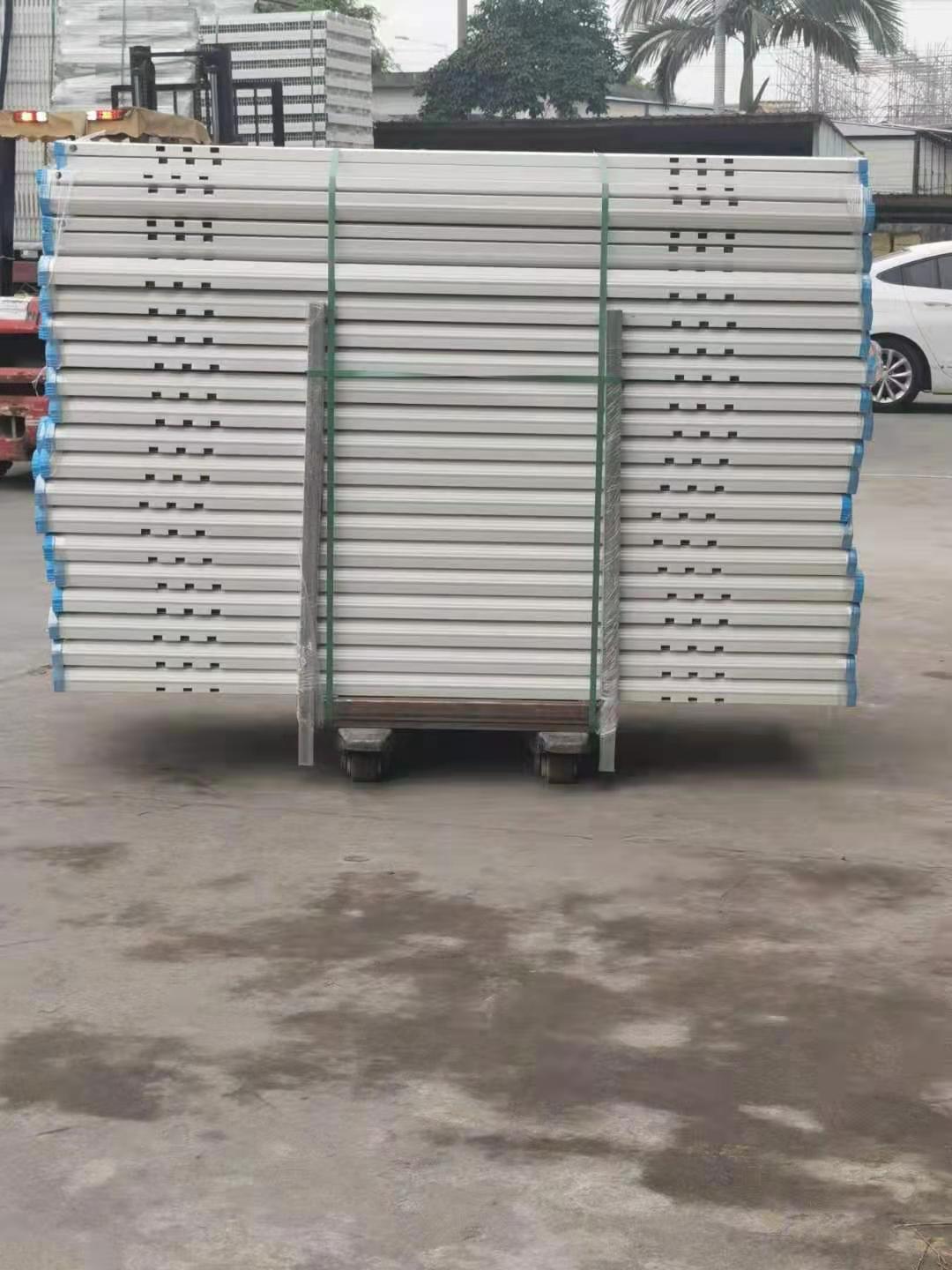 東莞鐵床廠材料的進(jìn)貨過(guò)程